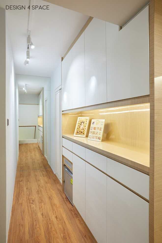 Modern Foyer with Artwork and Console Table