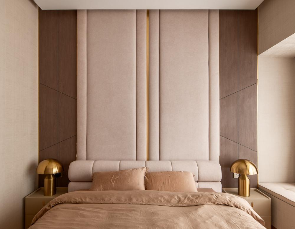 Contemporary Bedroom with Platform Bed and Bedside Table
