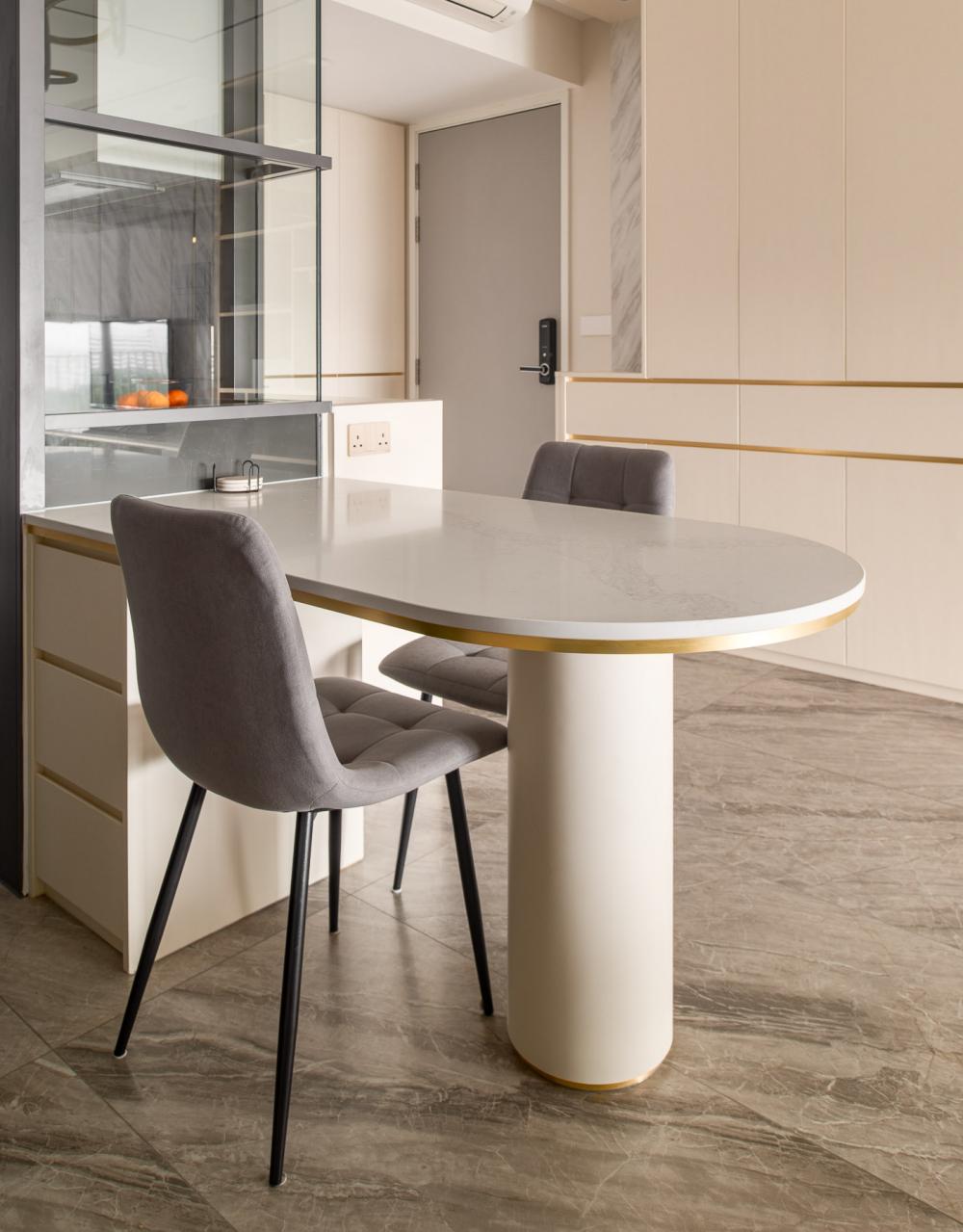 Contemporary Dining Room with Cove Lighting and Tableware