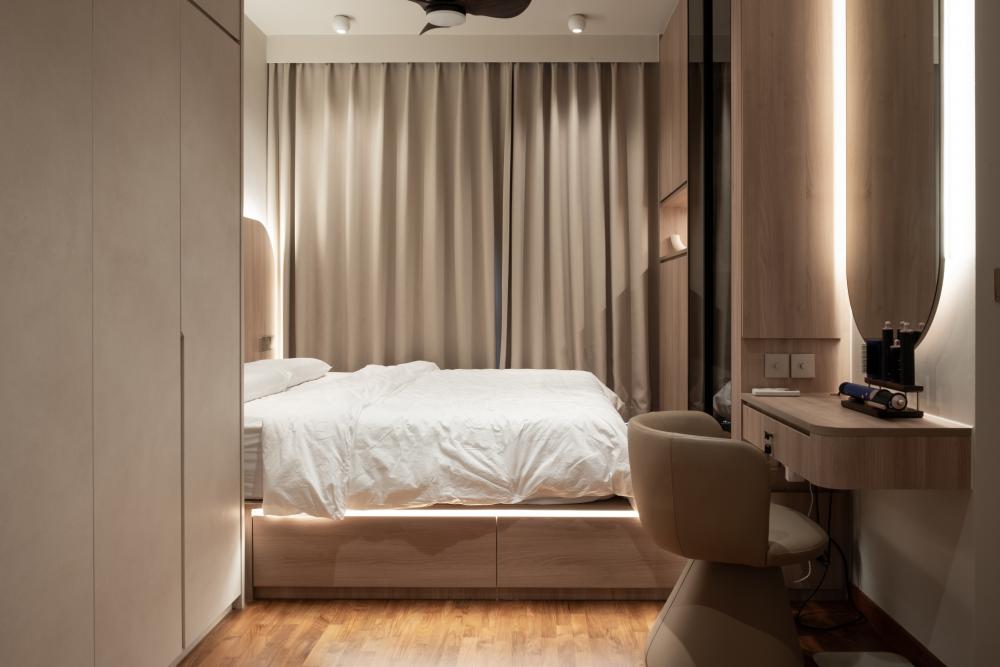 Scandinavian Bedroom with Platform Bed and Mirror