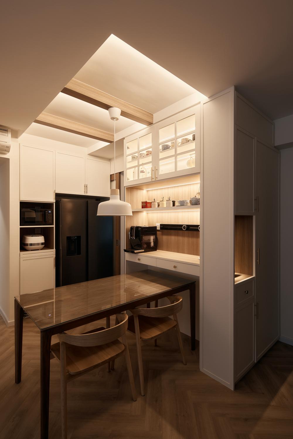 Modern Dining Room with Drop Light and Dining Table