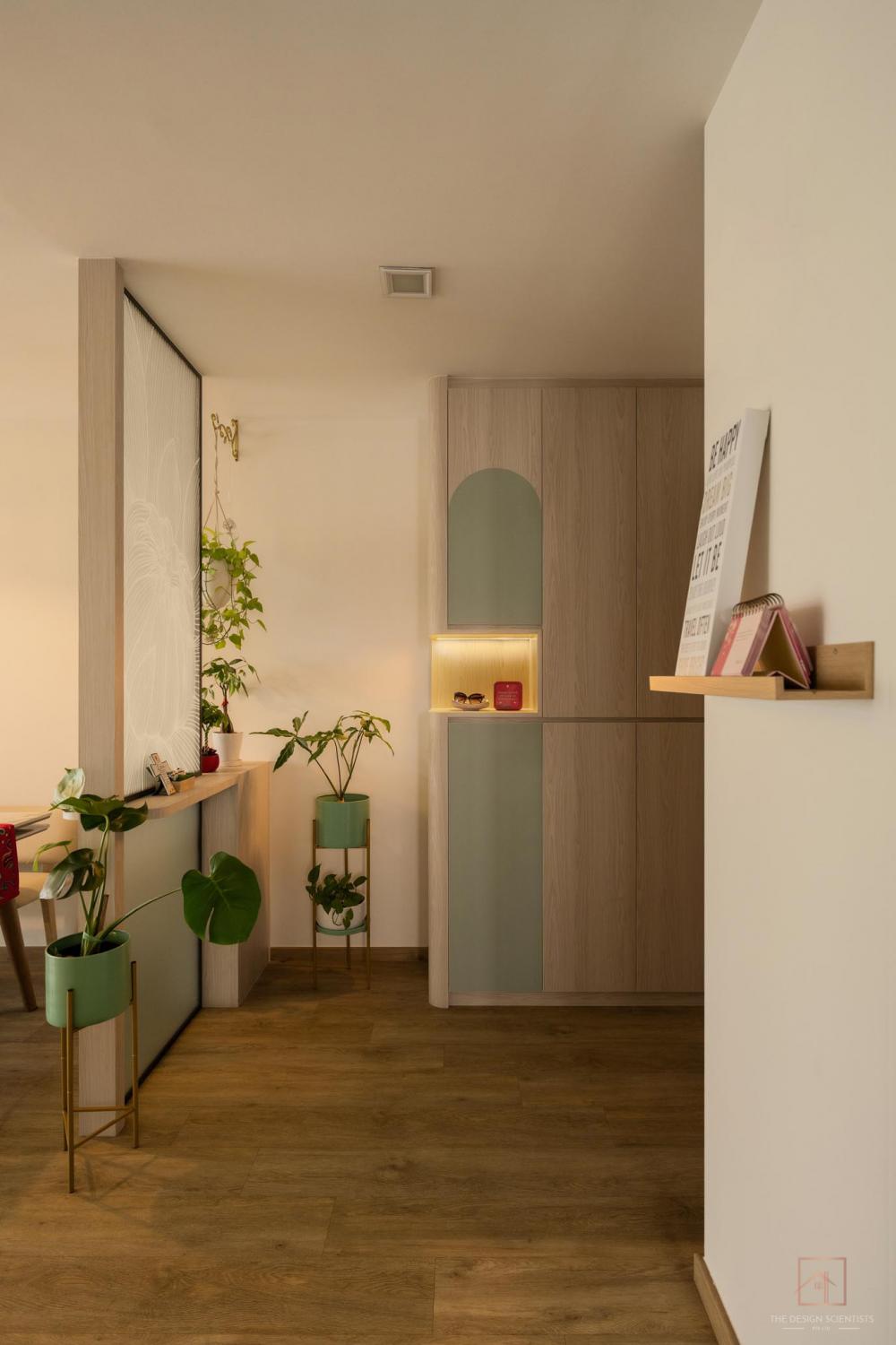 Scandinavian Entryway with Shoe Rack and Small Storage