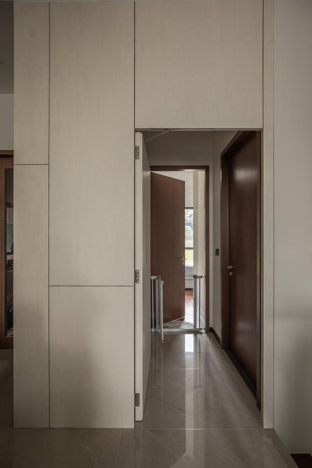 Modern Hallway with Artwork and Paintings