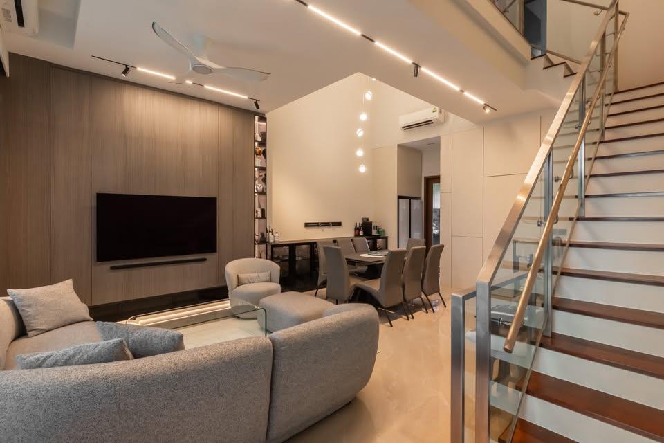 Modern Hallway with Artwork and Paintings