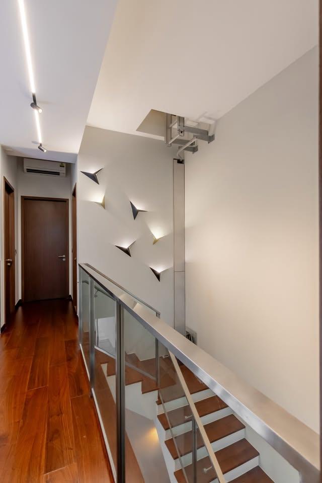 Modern Hallway with Artwork and Paintings