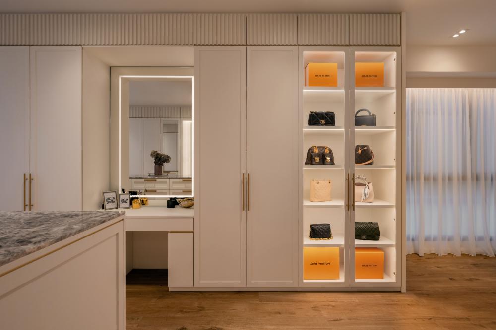Modern Bedroom with Wood Flooring and Wardrobe