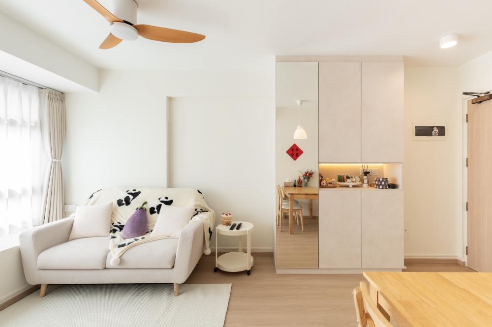 Minimalist Entryway with Mirror and Shoe Rack