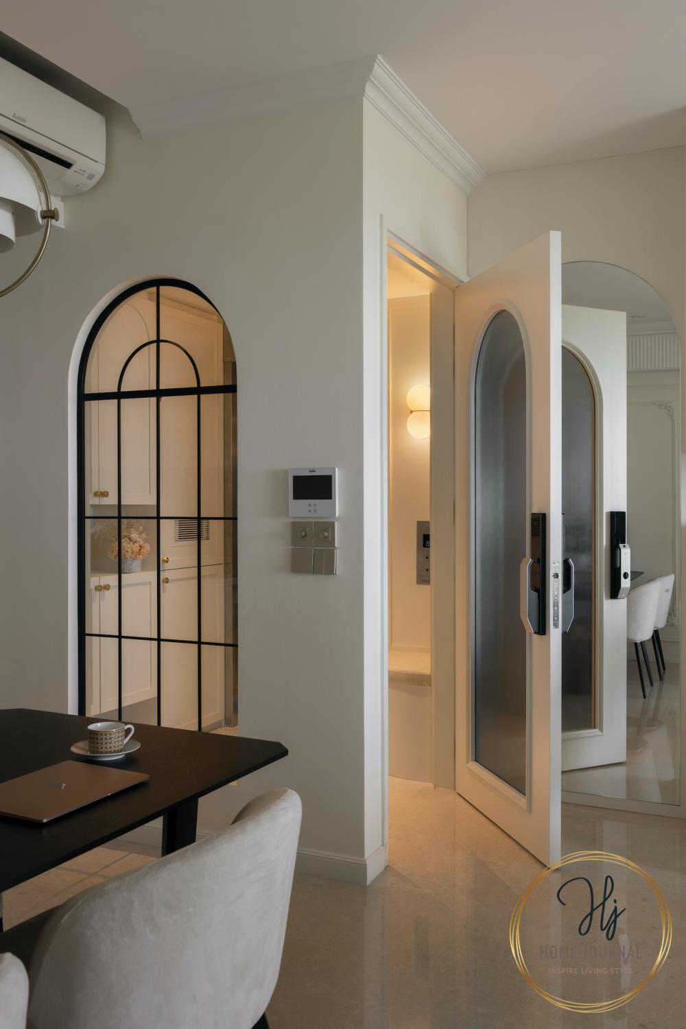 Modern Entryway with Mirror and Window Grille
