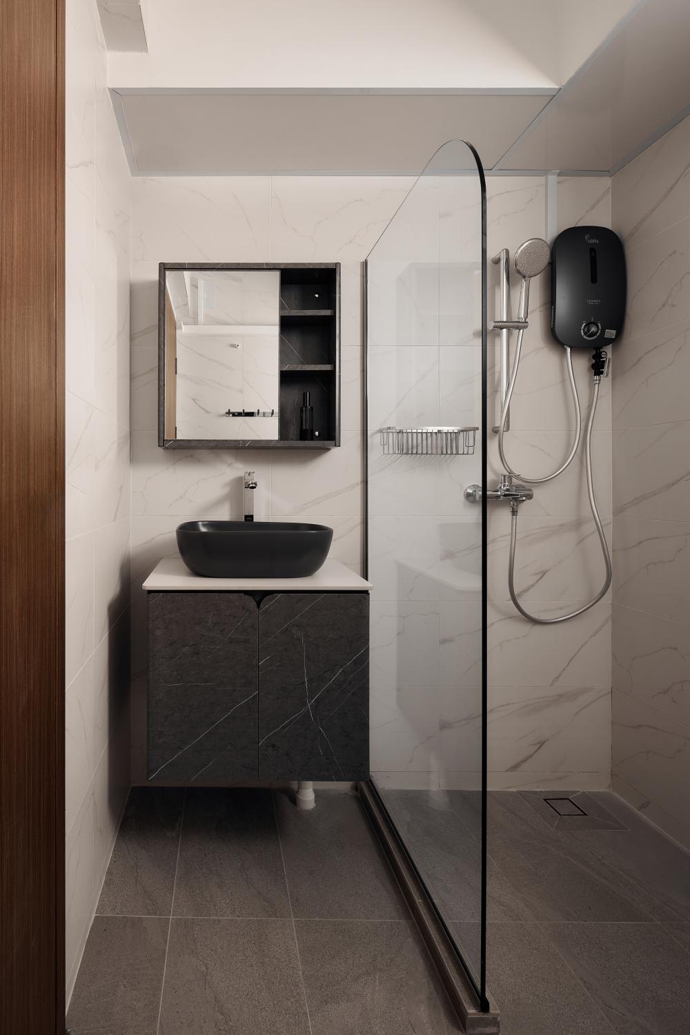 Scandinavian Bathroom with Mirror and Shower Screen