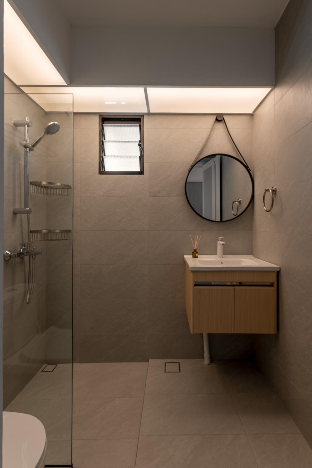 Scandinavian Bathroom with Mirror and Bathroom Storage