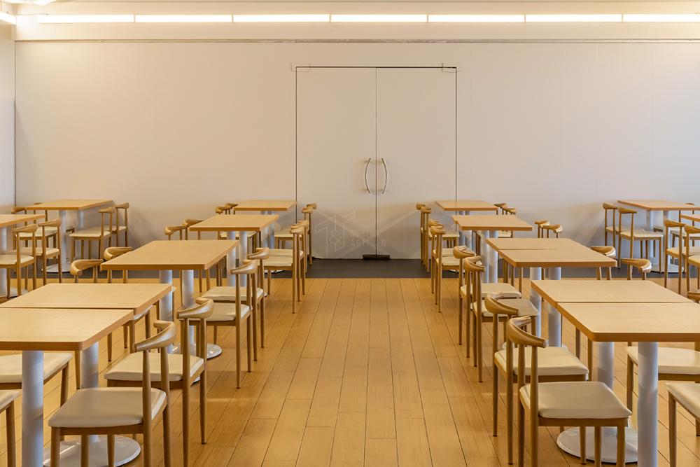 Scandinavian Restaurant with Dining Table and Dining Chairs