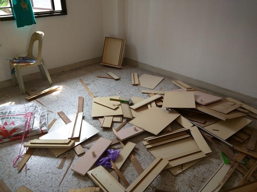 Asian Bedroom with Wardrobe and Sliding Wardrobe