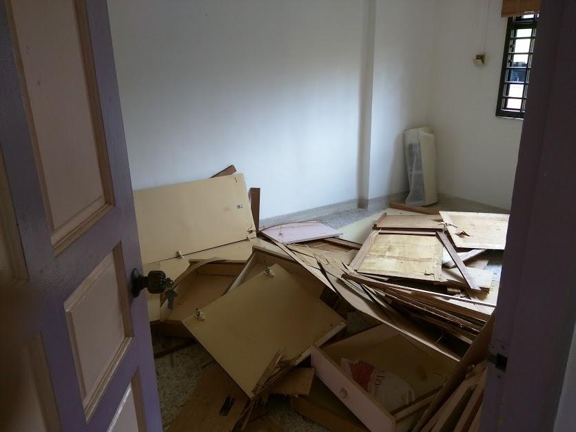 Asian Bedroom with Wardrobe and Sliding Wardrobe