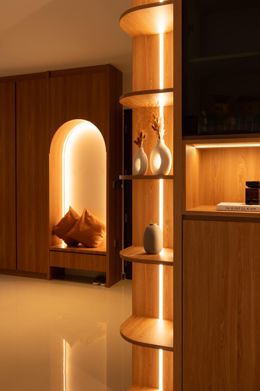 Scandinavian Entryway with Mirror and Seating Bench
