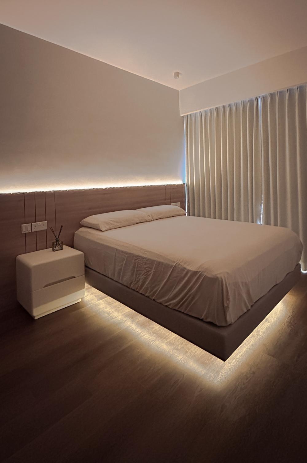 Minimalist Bedroom with Bedside Table and Queen Bed