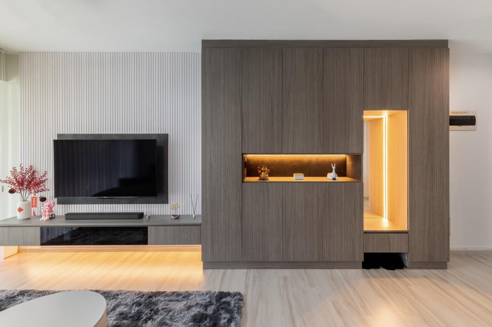 Modern Living Room with Bookshelf and Settee