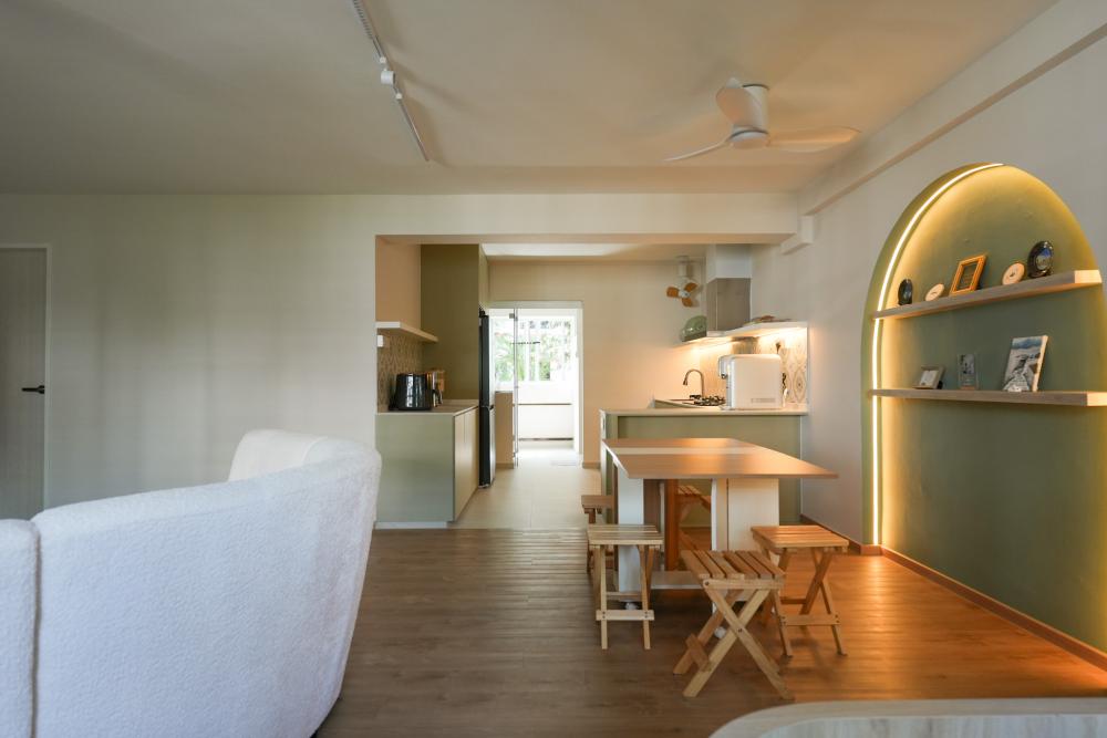Country Kitchen with Countertop and Kitchen Backsplash