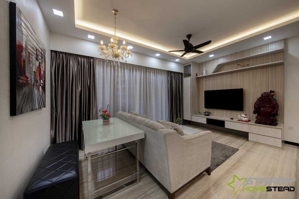 Scandinavian Dining Room with Dining Table and Dining Chairs