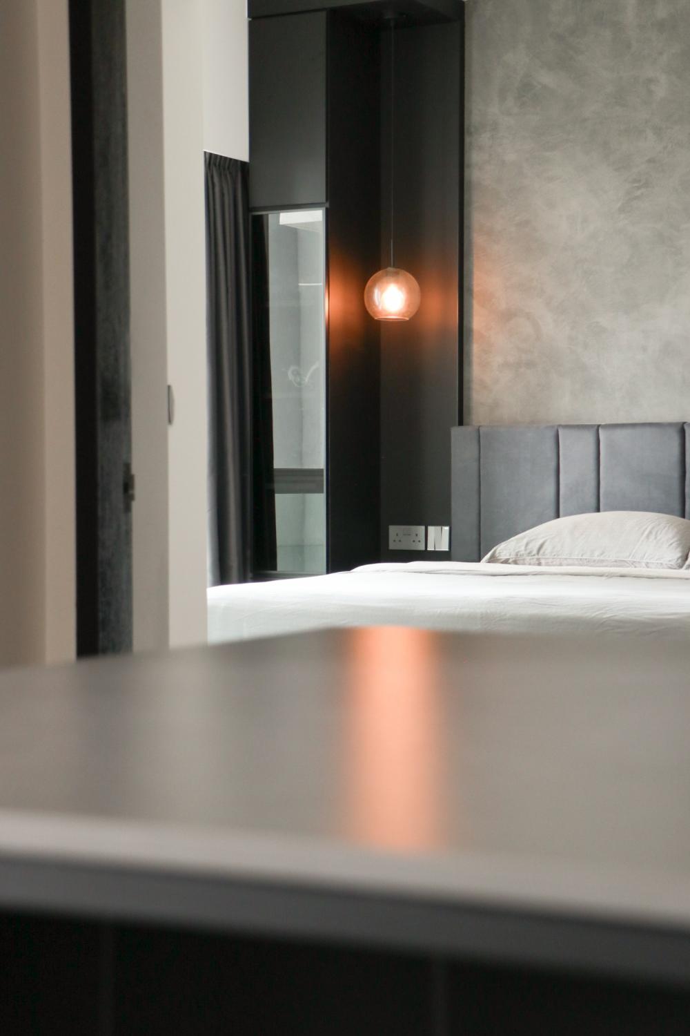 Modern Bedroom with Bay Window and Wardrobe