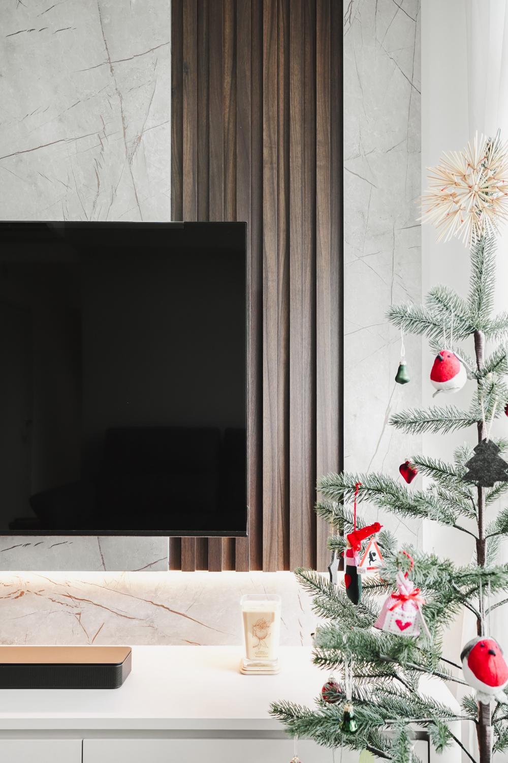 Modern Living Room with Wood Flooring and Feature Wall