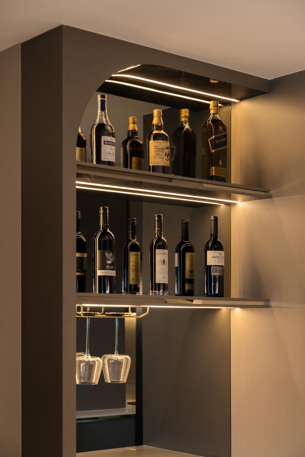 Modern Dining Room with Ceiling Light and Drinkware