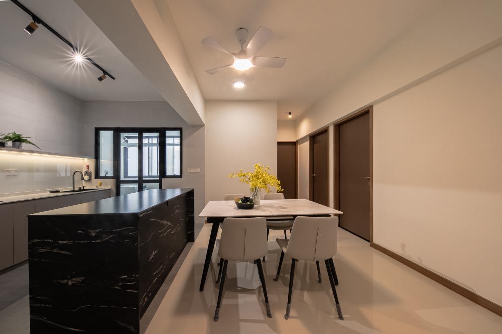 Country Dining Room with Ceiling Light and Dining Table