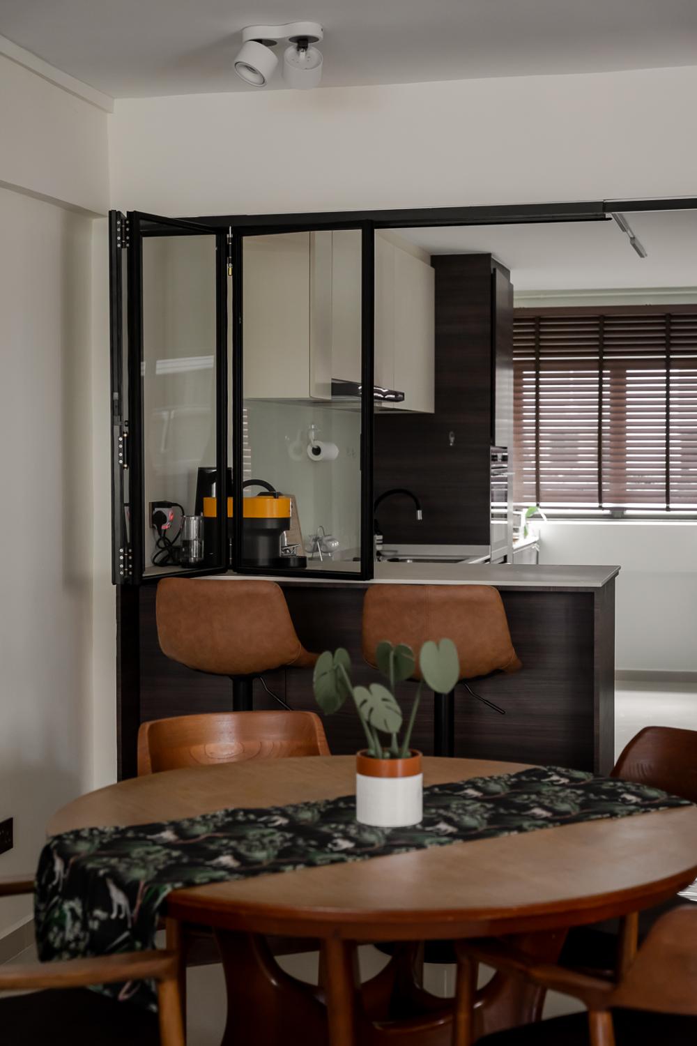 Modern Pantry with Kitchen Island and Dining Table
