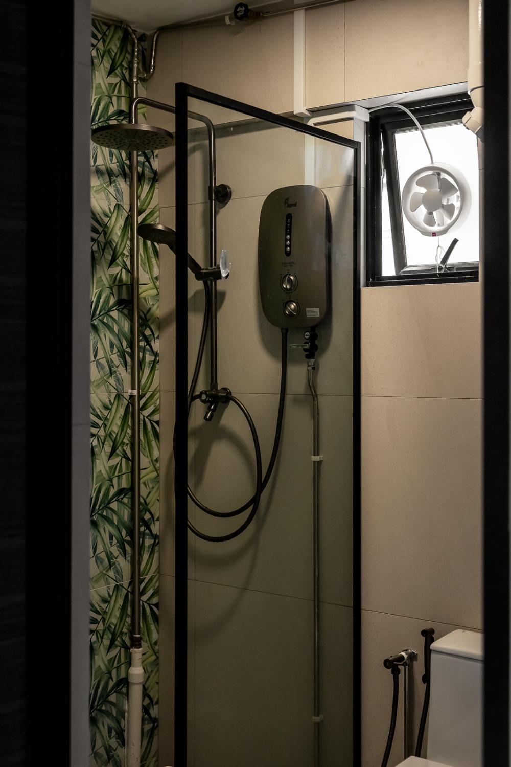 Modern Bathroom with Bathroom Accessories and Showers