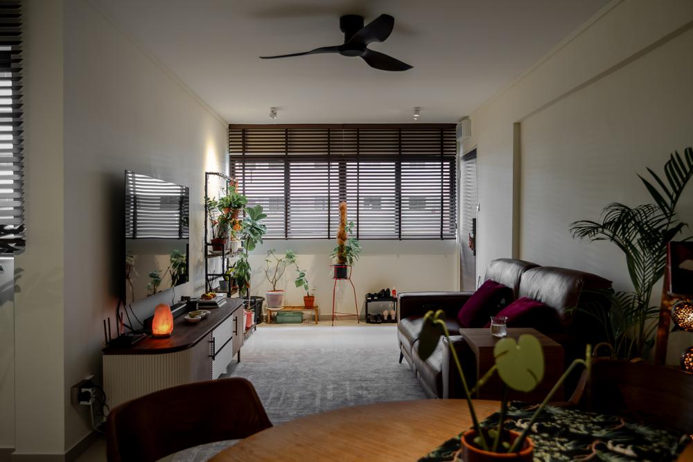 Modern Living Room with Homogeneous Tiles and TV Console