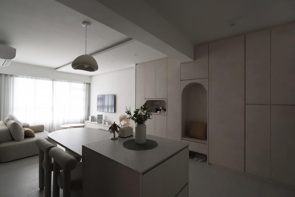 Minimalist Living Room with Cove Lighting and Ceiling Light