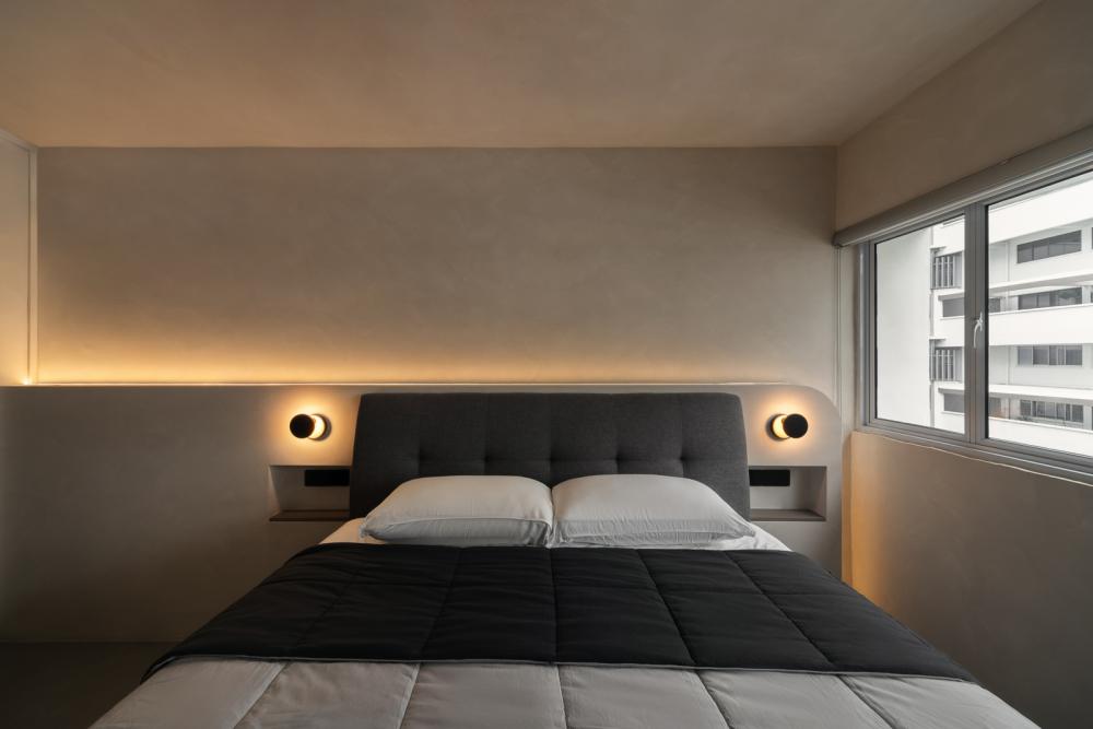 Contemporary Bedroom with Feature Wall and Queen Bed