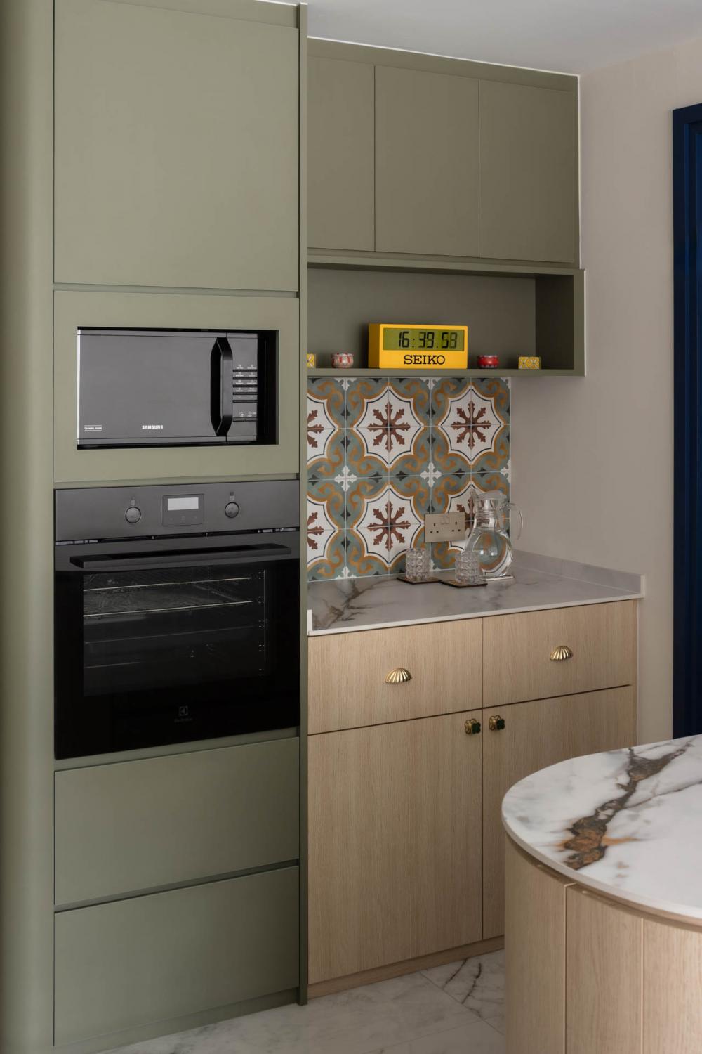 Eclectic Pantry with Countertop and Kitchen Island