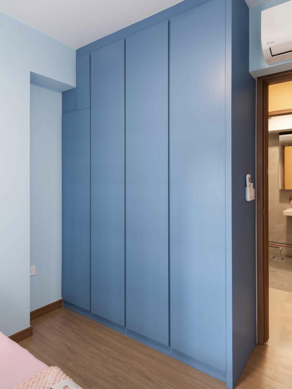 Vintage Bedroom with Vinyl Flooring and Wardrobe