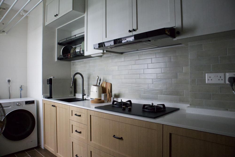 Country Kitchen with Countertop and Homogeneous Tiles
