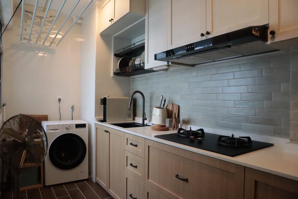 Country Kitchen with Countertop and Homogeneous Tiles
