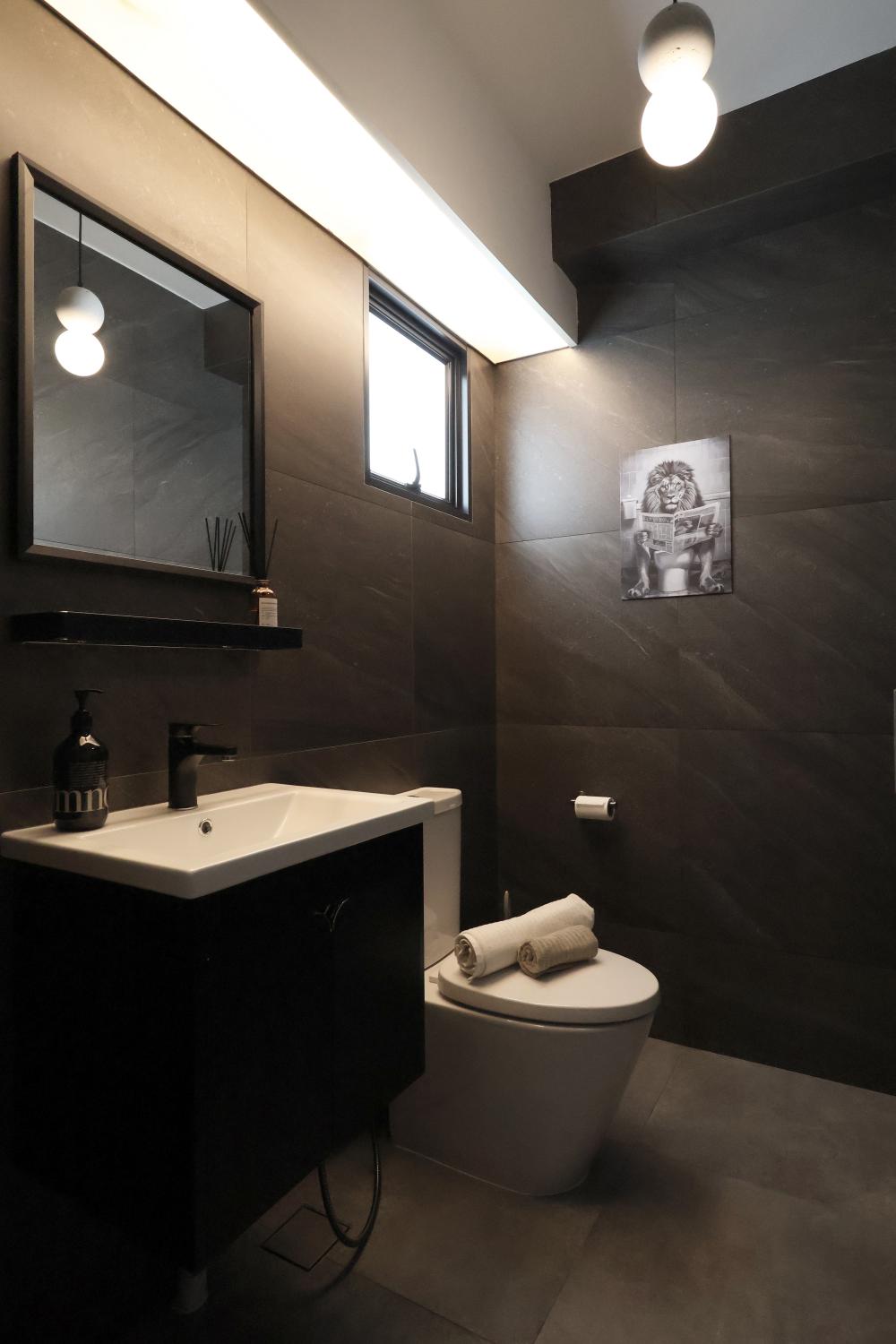 Modern Bathroom with Mirror and Shower Screen