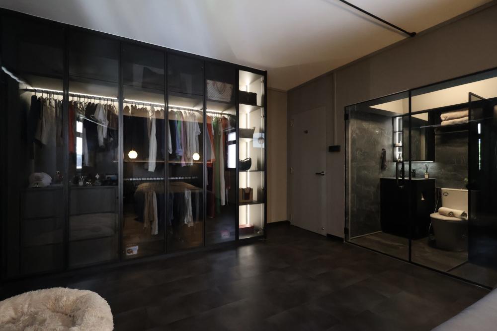Modern Bedroom with Ceiling Light and Queen Bed