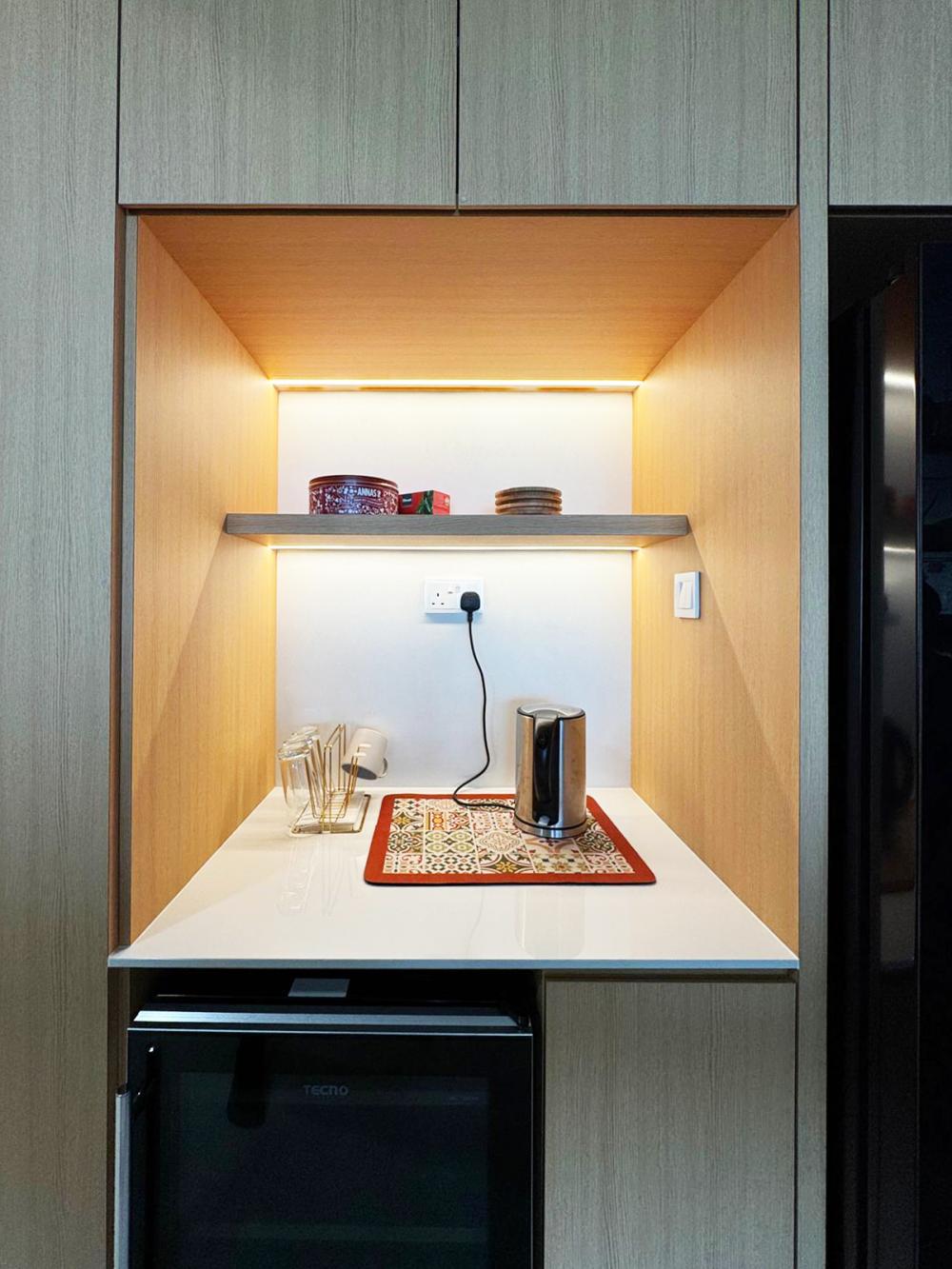 Minimalist Pantry with Console Table and Cookware