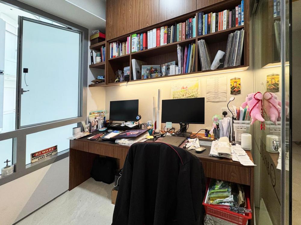 Minimalist Study with Bookshelf and Downlights