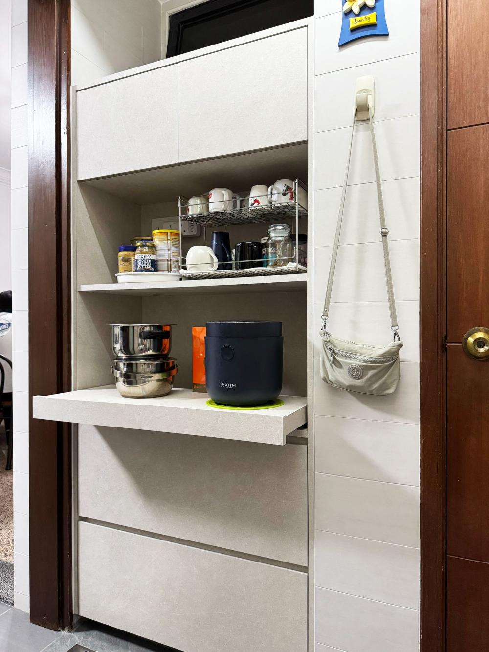 Minimalist Pantry with Console Table and Tableware