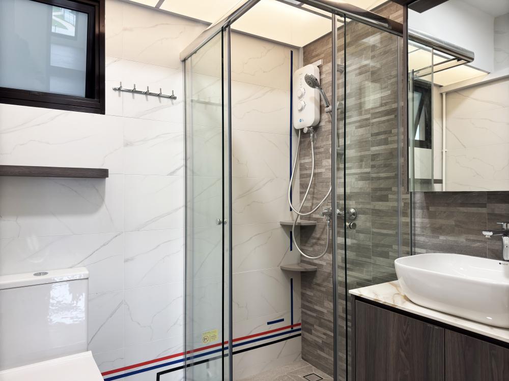 Minimalist Bathroom with Countertop and Mirror