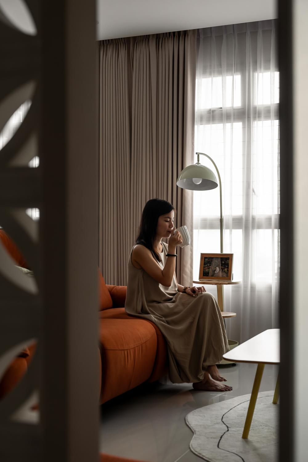 Modern Living Room with Homogeneous Tiles and Curtain
