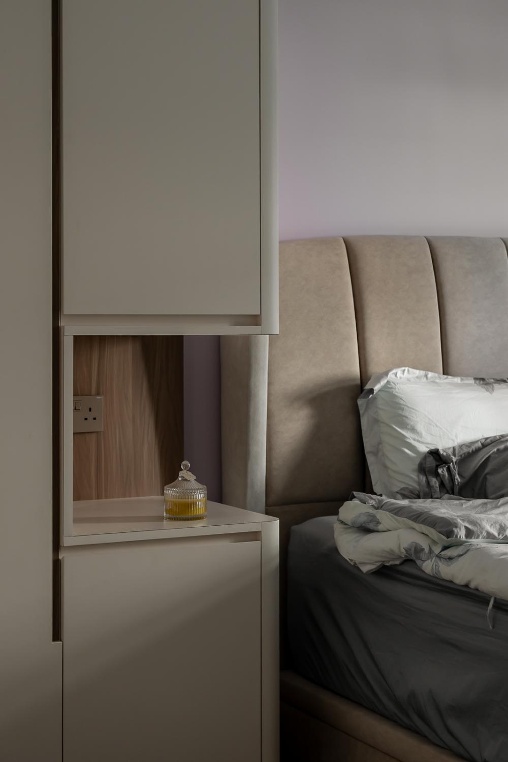 Modern Bedroom with Homogeneous Tiles and Wardrobe