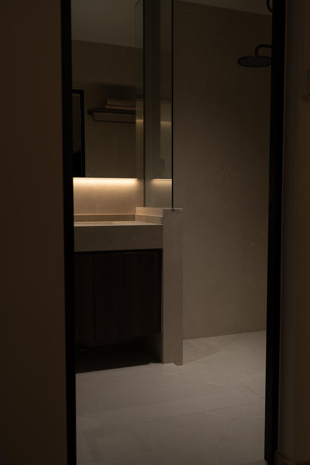 Contemporary Bathroom with Mirror and Bathroom Mirrors