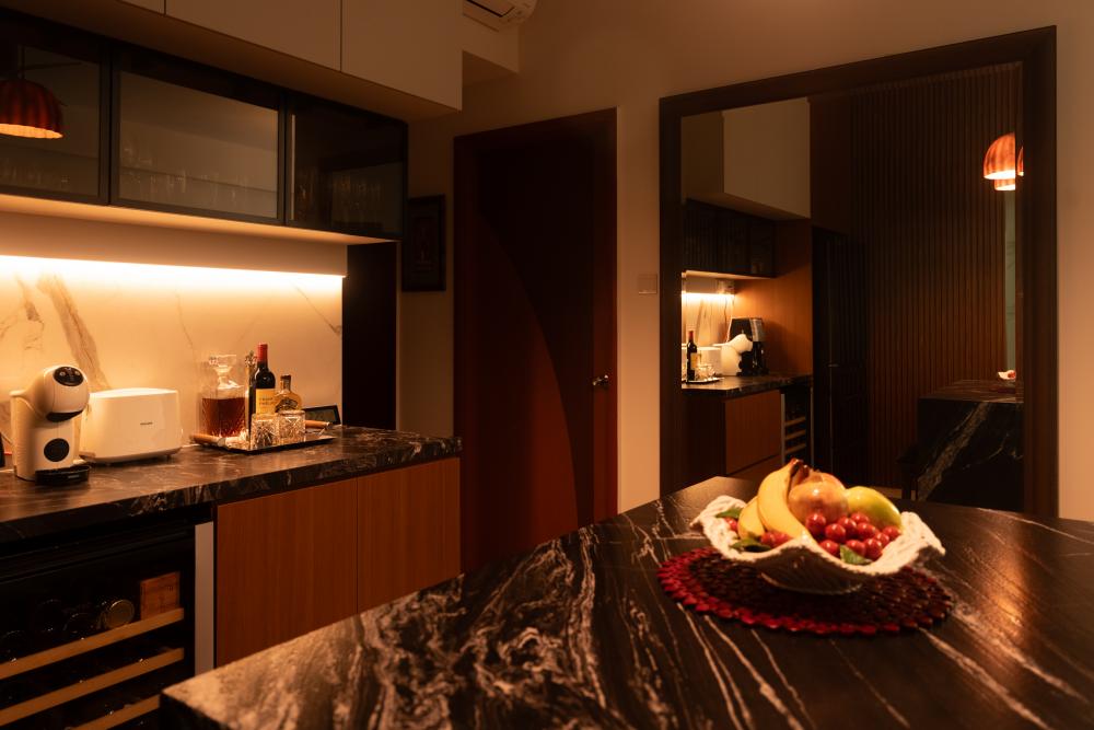 Contemporary Dining Room with Ceiling Light and Dining Table