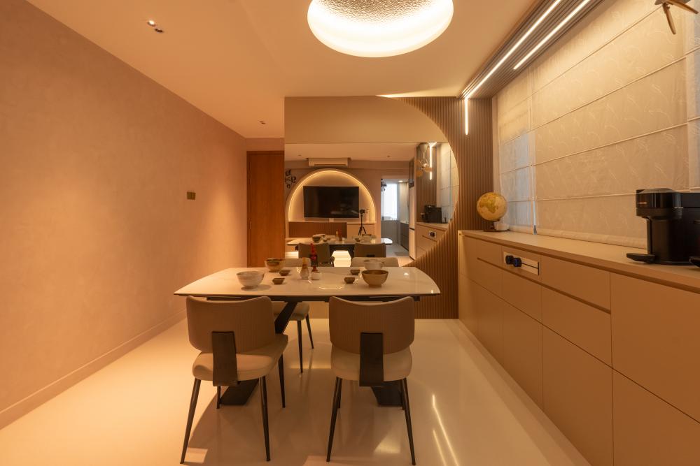 Modern Dining Room with Drop Light and Cove Lighting