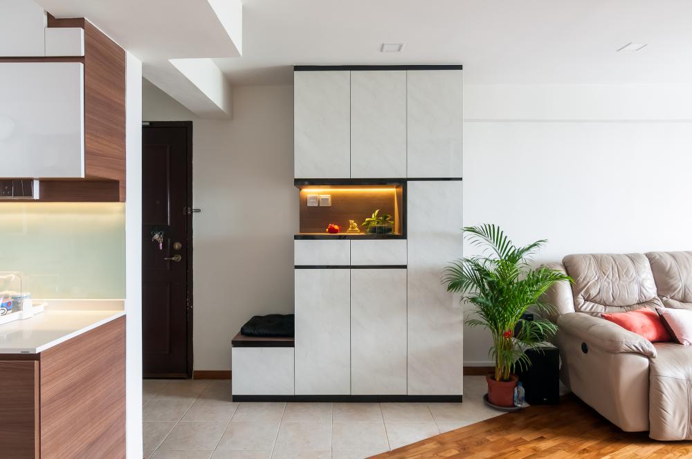 Scandinavian Living Room with Settee and Homogeneous Tiles