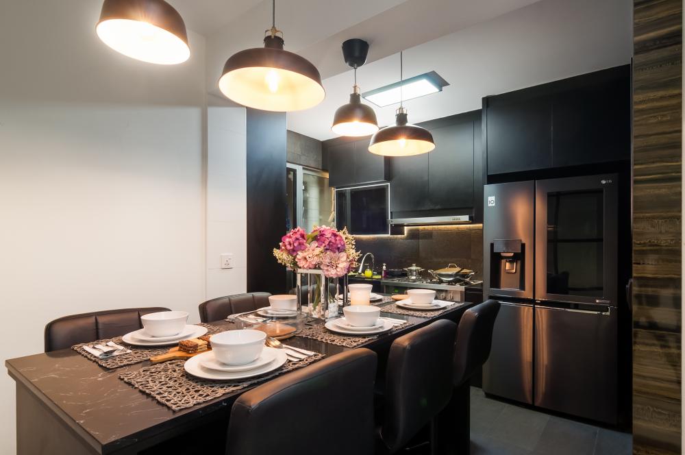 Contemporary Dining Room with Drop Light and Ceiling Light