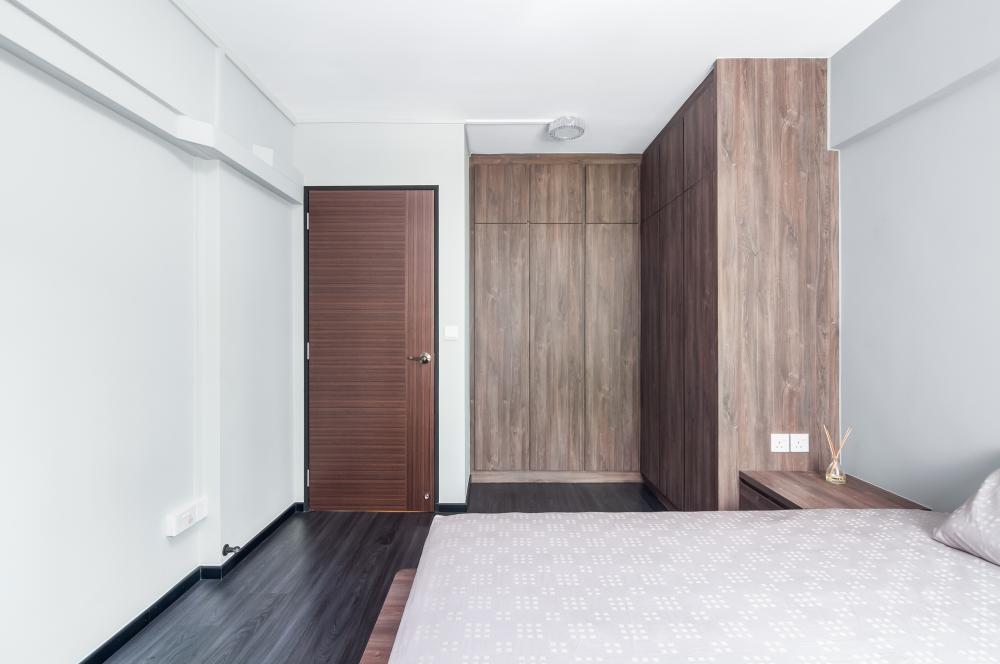 Contemporary Bedroom with Platform Bed and Vinyl Flooring