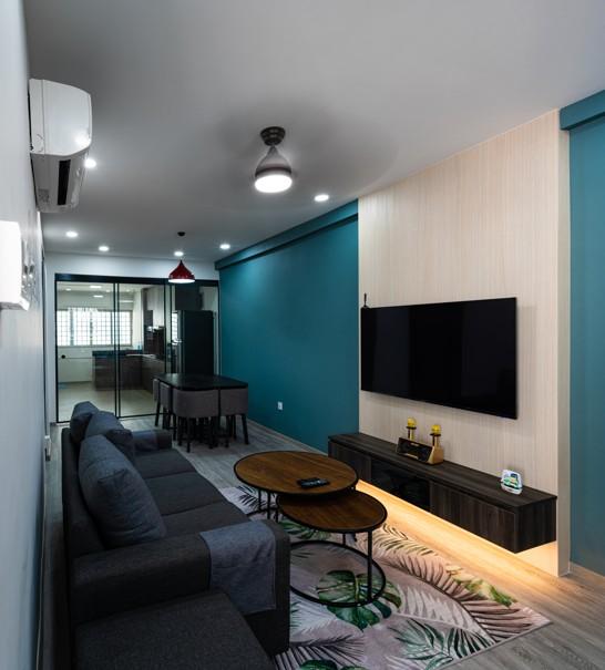 Country Living Room with Vinyl Flooring and TV Console